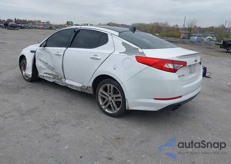 2013 Kia Optima Sx z USA, uszkodzony, nr VIN 5XXGR4A68D8232665